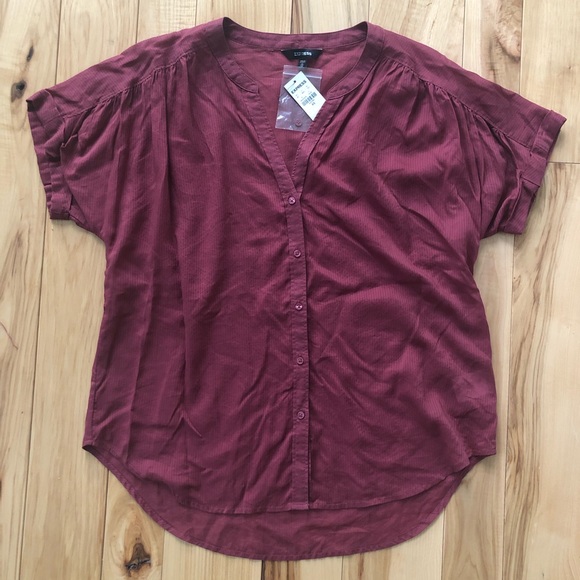 Lightweight Express Blouse - Picture 1 of 6